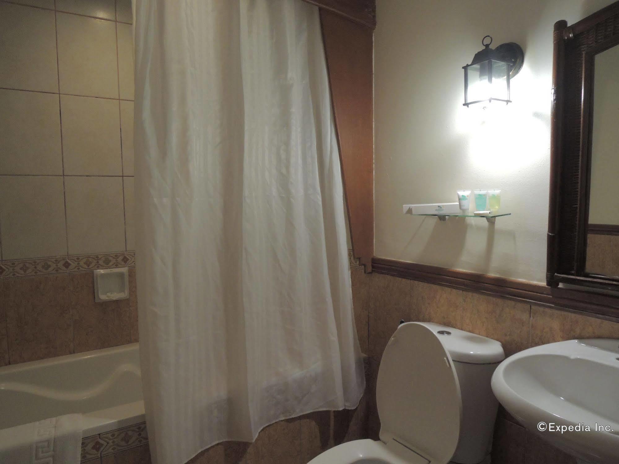 Elsalvador Beach Resort Maslog  Ngoại thất bức ảnh