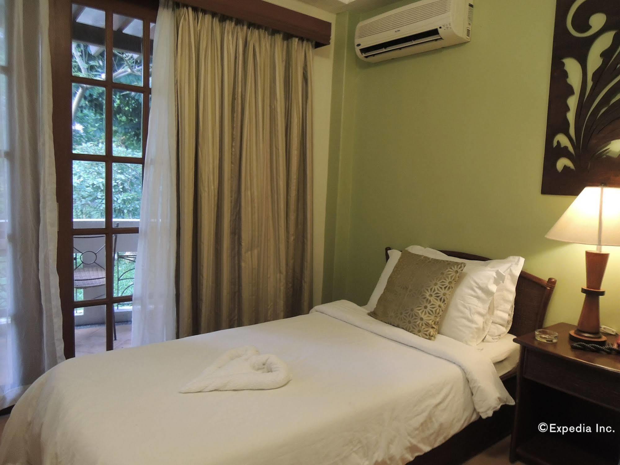Elsalvador Beach Resort Maslog  Ngoại thất bức ảnh